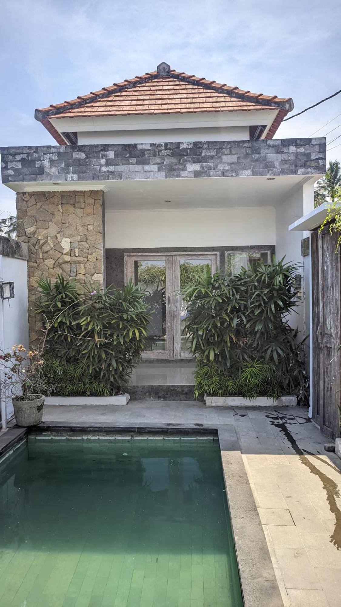 Sujiwa Ubud Hotel & Villa Exterior foto