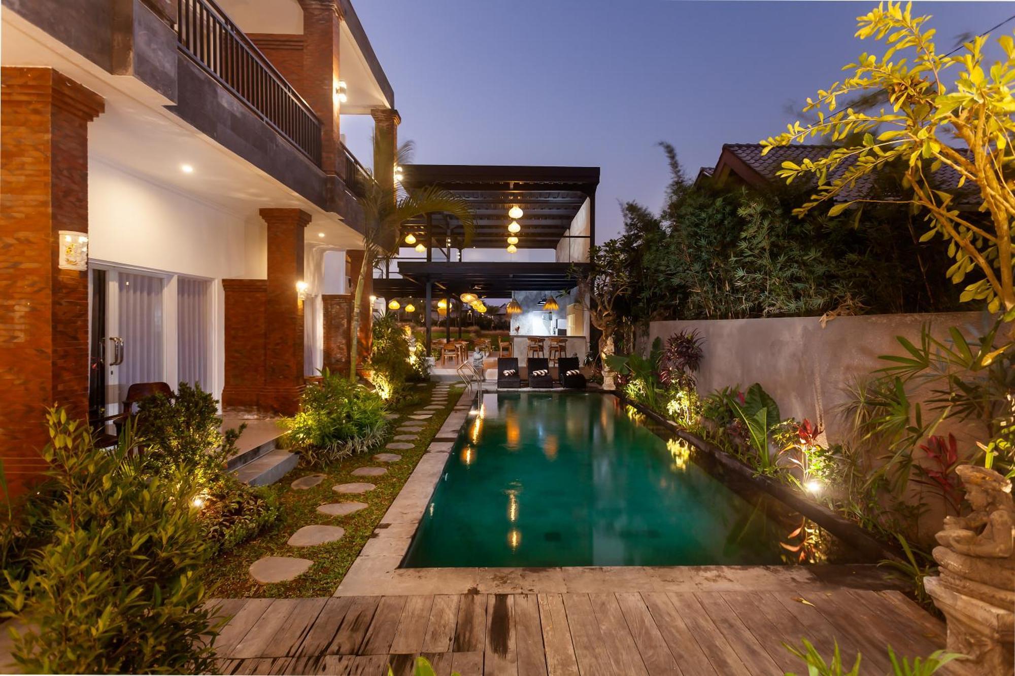 Sujiwa Ubud Hotel & Villa Exterior foto